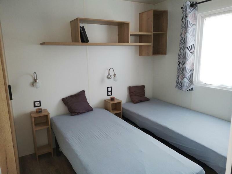 Mobil Home Tout Confort - Cote Landaise Saint-Julien-en-Born Exterior photo